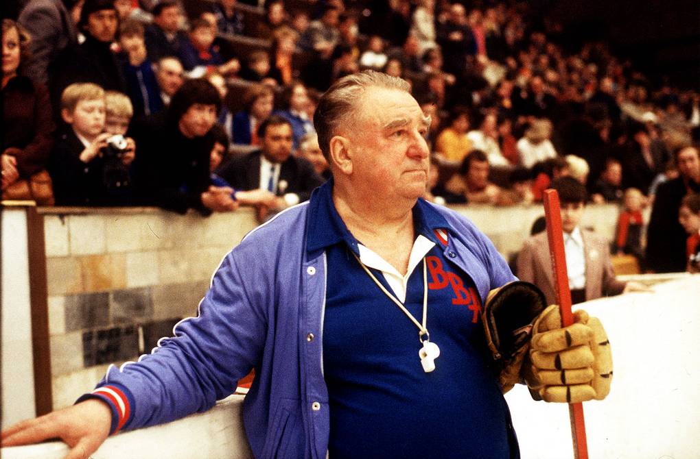 تفکر سیستمی در طراحی یک تیم هاکی